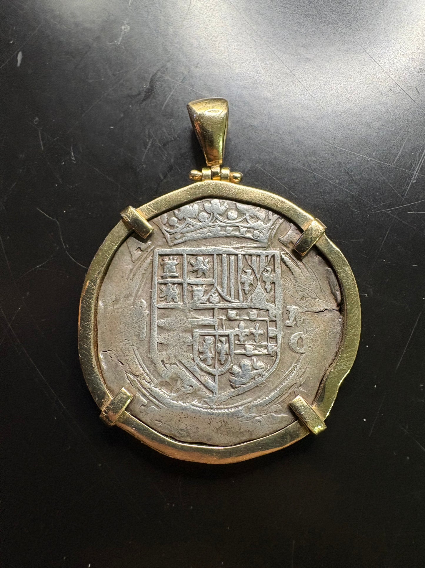 Atocha Shipwreck 4 Reale, Grade 1 Rare Mexico Mint, Rare O assayer, Philip II Reign, Mounted in 14 kt Gold, 23.0 Grams Finished.