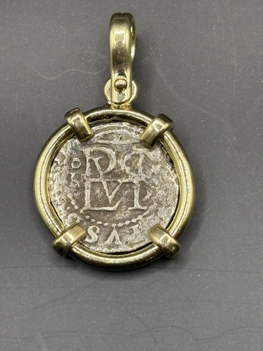 Diego De la Torre 1/2 Reale Pendant in Full 14kt, 4.5 grams incl. bezel, Lima Mint, Philip II Reign, 1577-88, Rimac River Find.