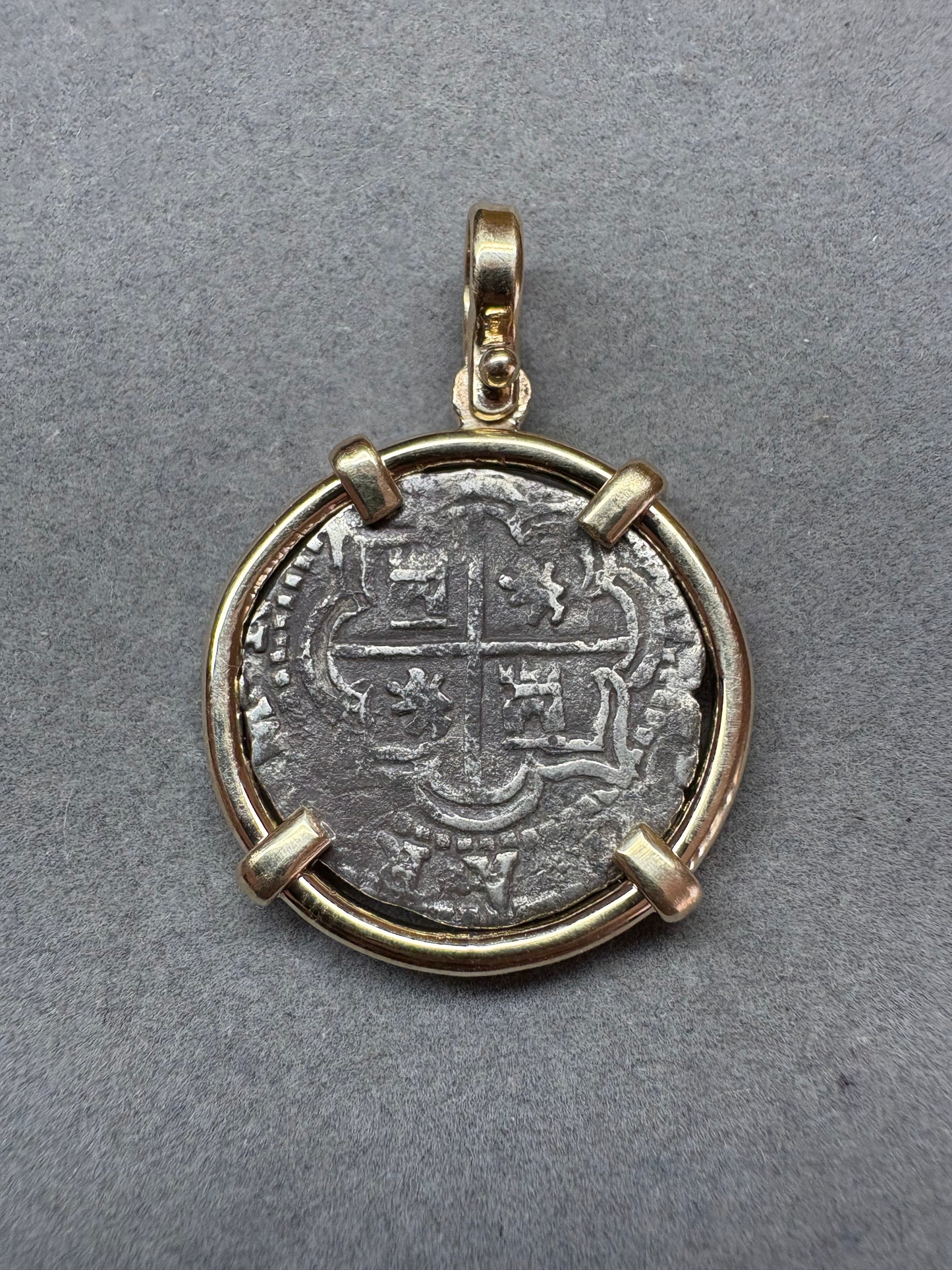 Land Found 1 Reale Pendant, Potosi Mint, B Assayer, Philip II Era, 7.81 Grams incl. Bezel, Solid 14kt Gold Mount. Mule Trail Find.