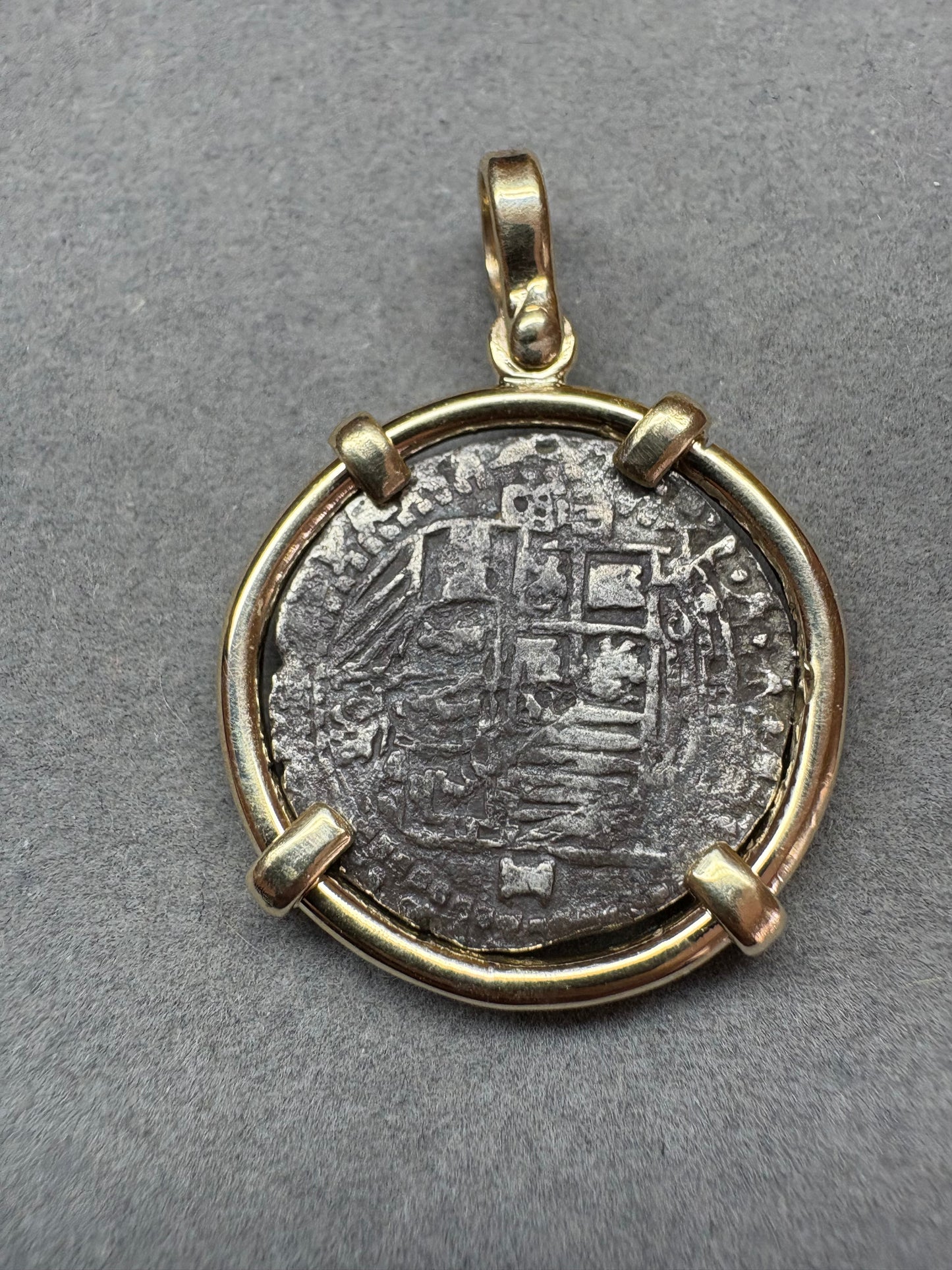 Land Found 1 Reale Pendant, Potosi Mint, B Assayer, Philip II Era, 7.81 Grams incl. Bezel, Solid 14kt Gold Mount. Mule Trail Find.